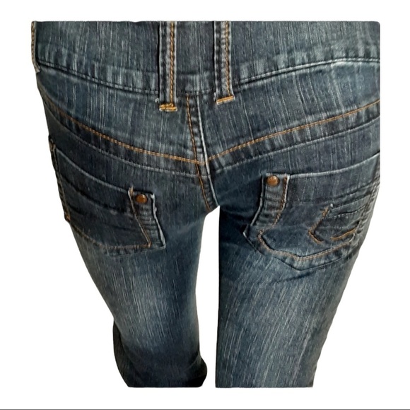 No name cute form fitting jeans - Picture 1 of 6